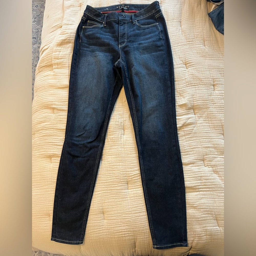 WHBM Skinny Ankle Jeans CURVY LONG